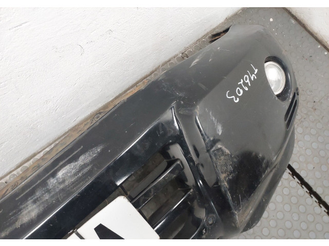 Бампер Mitsubishi Pajero / Montero 2000-2006 передний