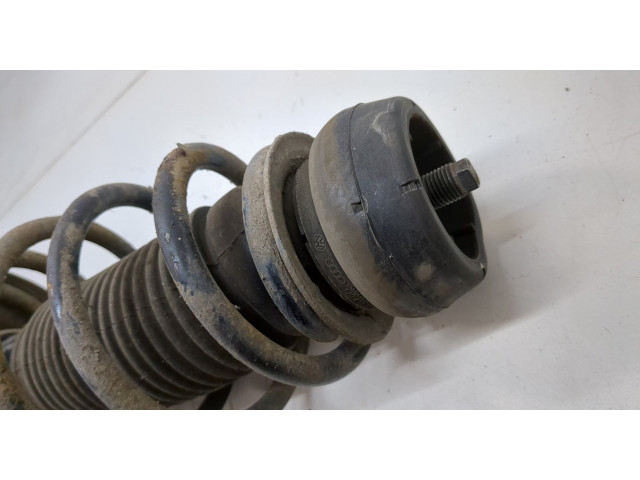 Стойка амортизатора  Volkswagen Golf 4 1997-2005      