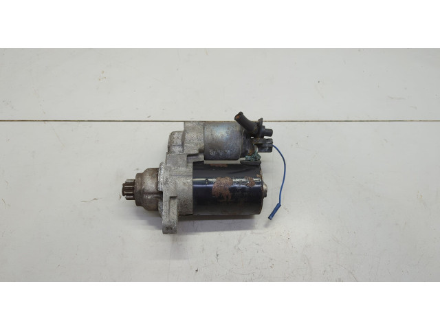Стартер Skoda Fabia 1999-2007 1.2 02T911023R