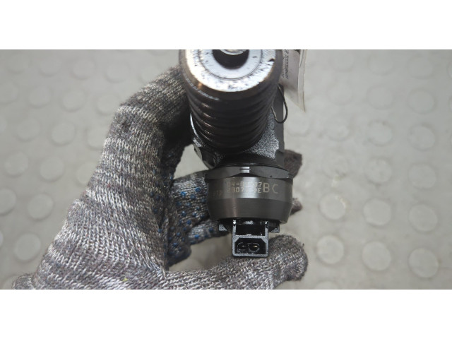 Форсунка топливная  Volkswagen Bora         