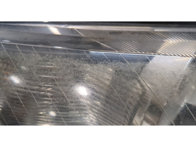 Фара передняя  Audi A6 (C6) 2005-2011 правая 