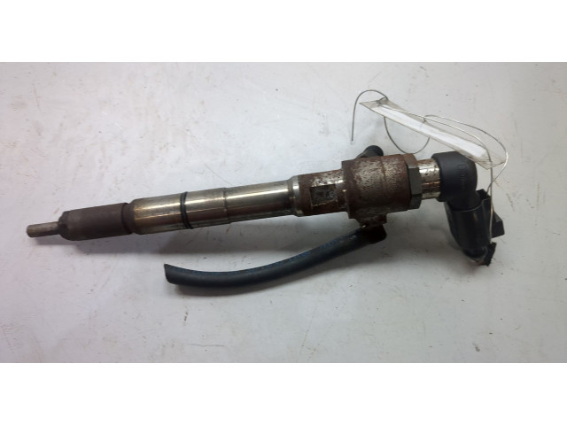 Форсунка топливная Skoda Fabia 2007-2014 03L130277B