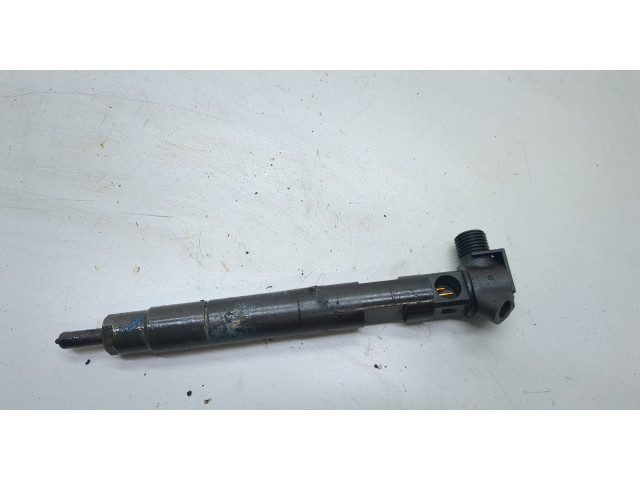 Форсунка топливная Jeep Patriot 2010-2016 68072174AA