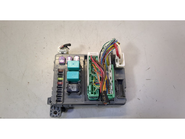 Блок предохранителей Acura MDX 2006-2013