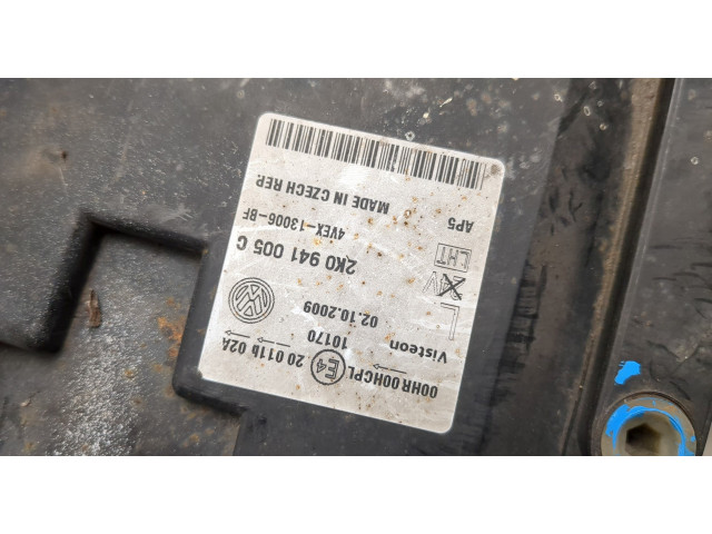 Фара передняя  Volkswagen Caddy 2004-2015 левая 