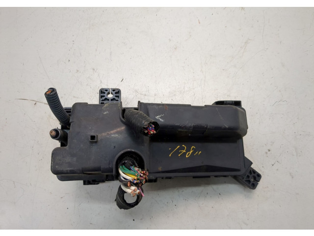 Блок предохранителей Honda Odyssey 2004-2008