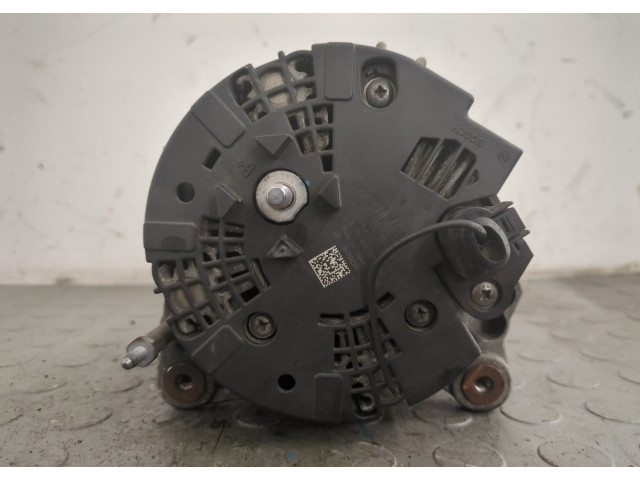 Генератор  Volkswagen Passat 7 2010-2015 Европа       03L903023B    