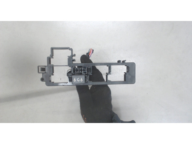 Блок реле  Volkswagen Passat 7 2010-2015 Европа      1K93503B   7   2