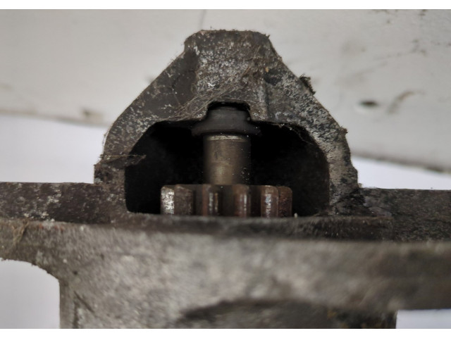 Стартер Renault Clio 1998-2008 1.5