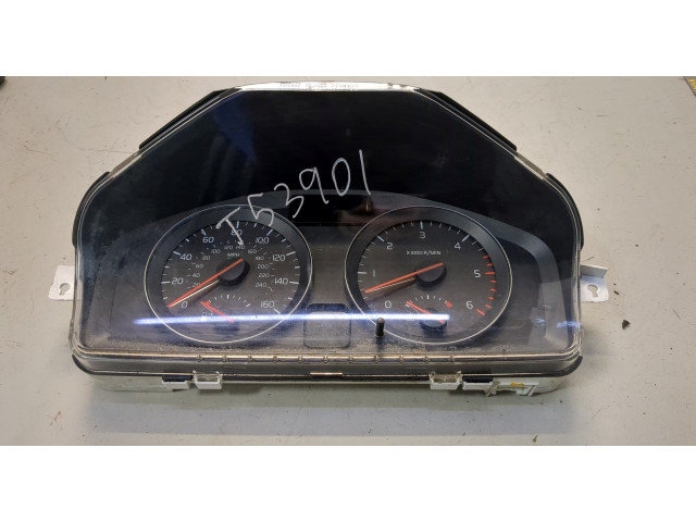 Панель приборов  Volvo V50 2004-2012            