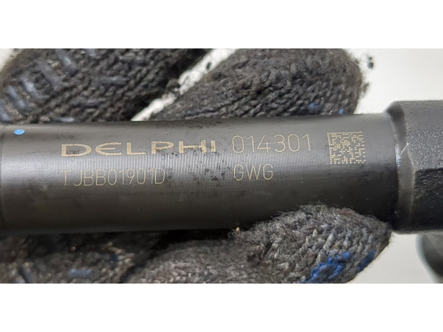 Форсунка топливная Opel Combo 2001-2011 821153, 98437712