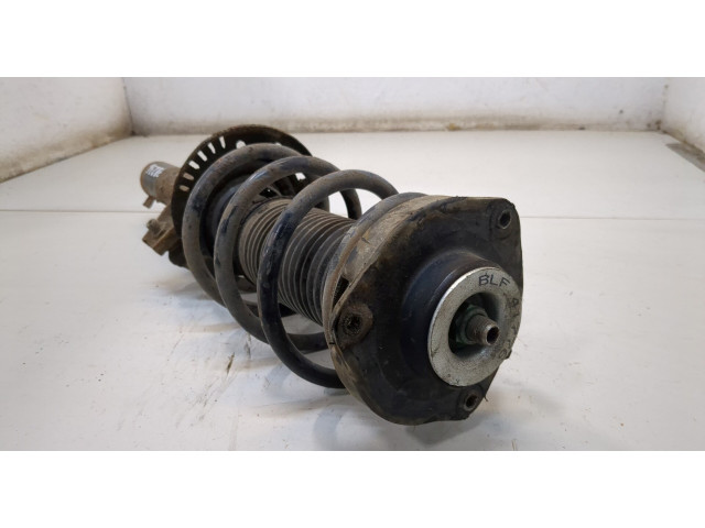 Стойка амортизатора Volkswagen Golf 6 2009-2012