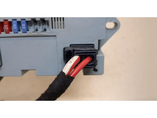 Блок предохранителей Jaguar XE 2015-