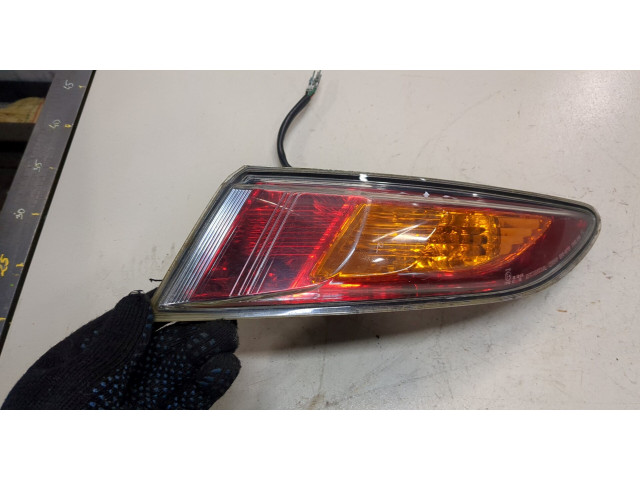 Задний фонарь