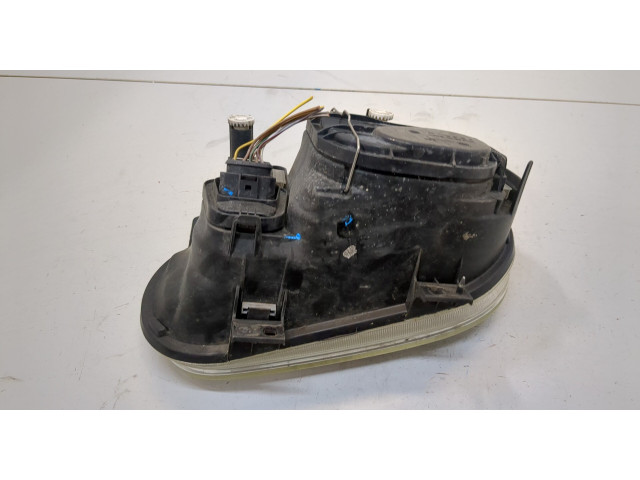 Фара передняя Volkswagen Golf 4 1997-2005 правая