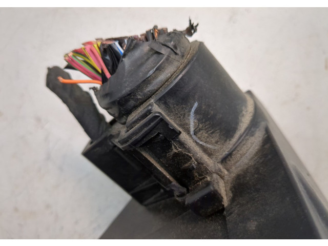 Блок предохранителей Jeep Compass 2017-2021