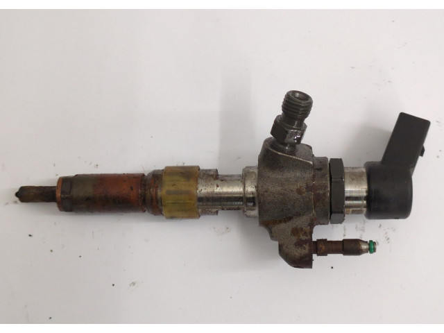 Форсунка топливная Mitsubishi ASX 2010-2020 MN982633