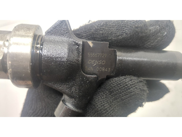 Форсунка топливная  Opel Meriva 2010-2018    55567729     