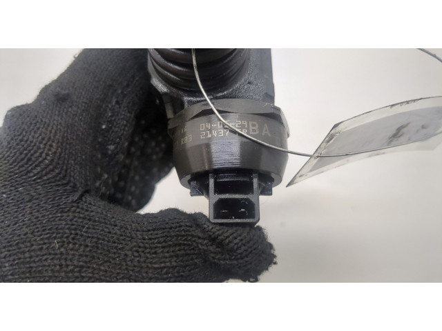 Форсунка топливная  Volkswagen Golf 5 2003-2009    038130073AG     