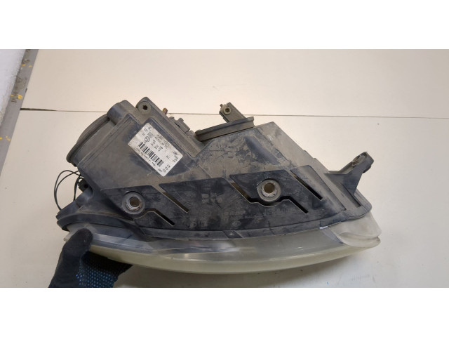 Фара передняя  Volkswagen Passat 6 2005-2010 правая 