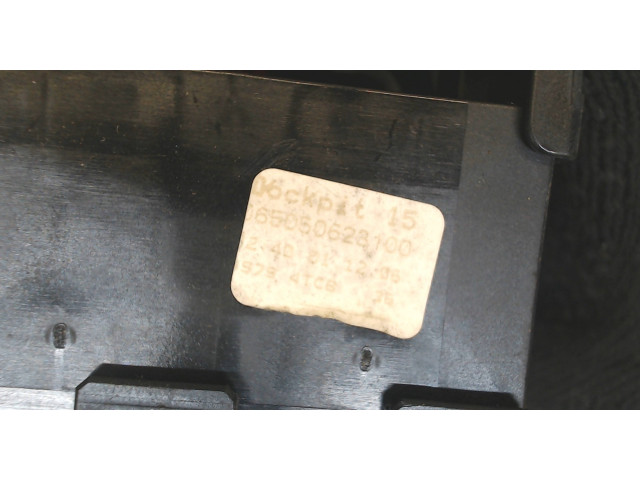 Блок предохранителей Volkswagen Transporter 5 2003-2009 7H0937617 2.5