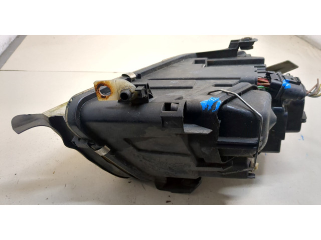 Фара передняя  Audi A6 (C5) 1997-2005 левая 