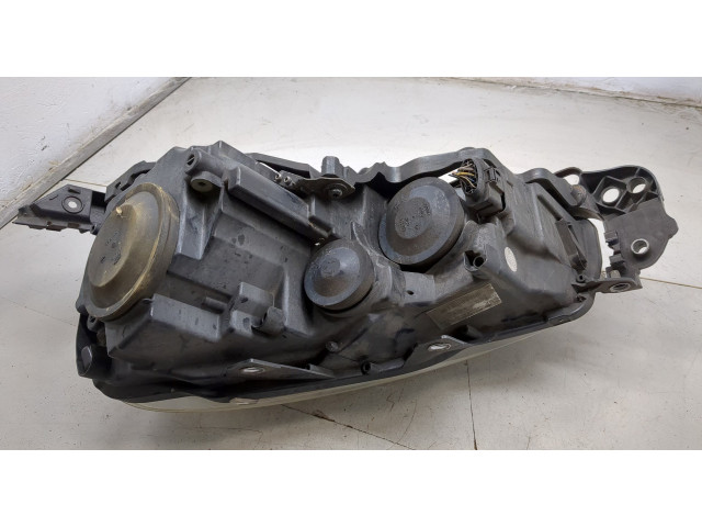 Фара передняя  Volkswagen Golf 6 2009-2012 правая 