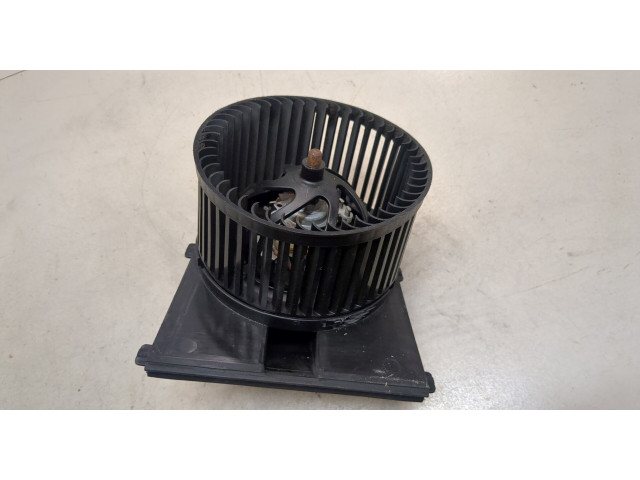 Моторчик печки  Volkswagen Bora        