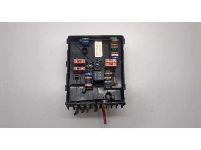 Блок предохранителей  Volkswagen Golf Plus      1K0937125A   