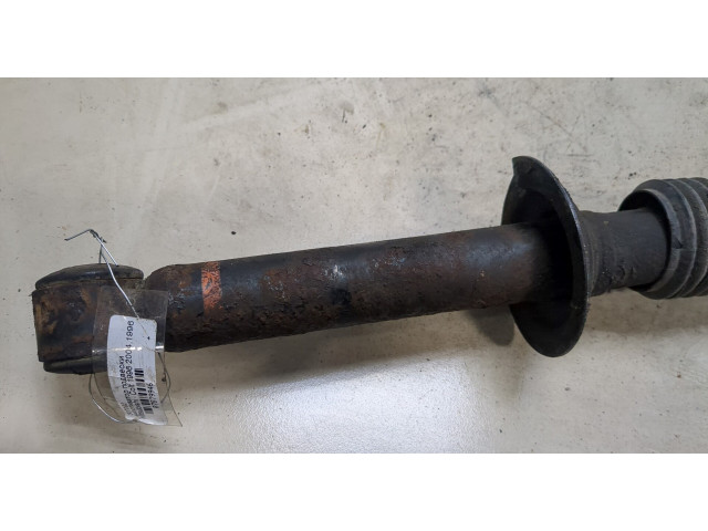 Стойка амортизатора Mitsubishi Colt 1996-2004 MR244447, MB871085 1.3 бензин