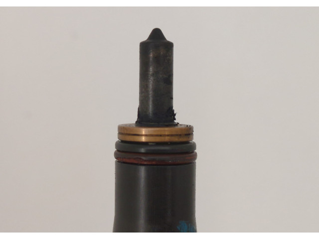 Форсунка топливная Skoda Fabia 1999-2007 038130073BA