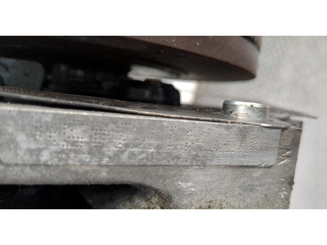 Генератор Volkswagen Golf 7 2012-2020 04E903021M