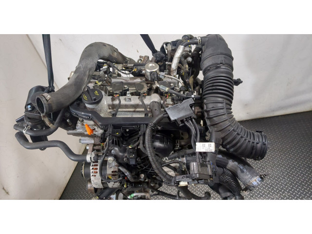 Форсунка топливная  KIA Ceed 2012-2018    3531004AA0     