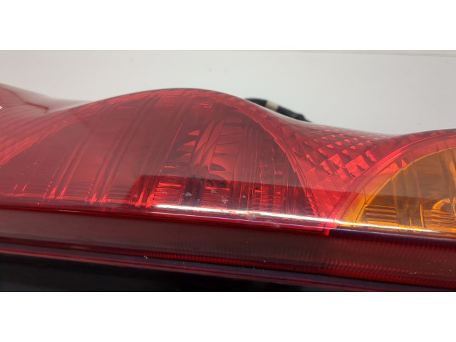 Задний фонарь