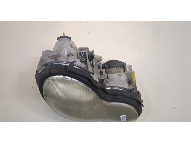 Фара передняя Mercedes C W203 2000-2008 правая