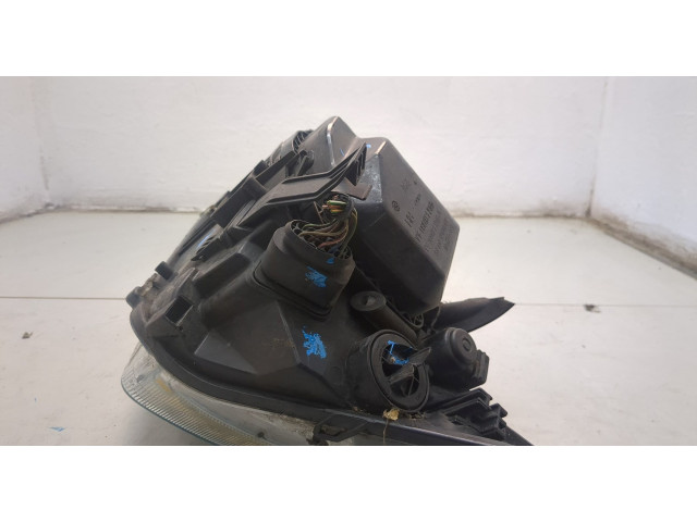 Фара передняя  Ford Focus 2 2005-2008 правая 