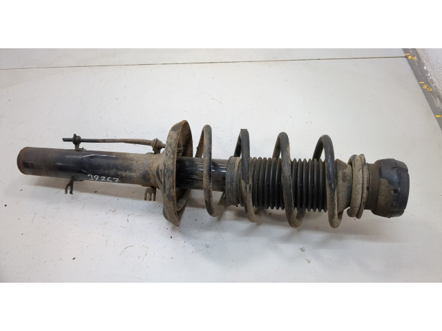 Стойка амортизатора Volkswagen Golf 4 1997-2005