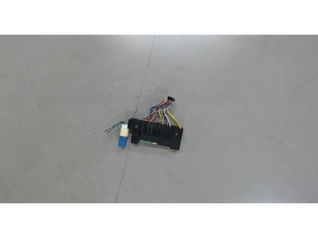 Блок предохранителей Infiniti QX56 2010-2013 243817990a 5.6