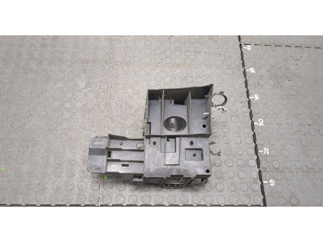 Корпус блока предохранителей Hummer H2