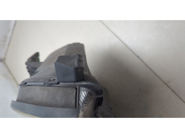 Фара передняя  Opel Antara 2006-2015 правая 