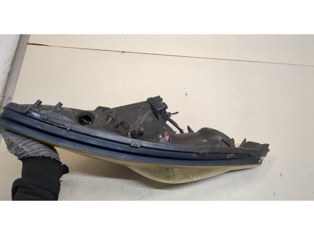 Фара передняя  Toyota Celica 1999-2005 левая 