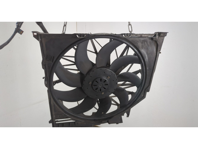 Вентилятор радиатора  BMW X3 E83 2003-2010           