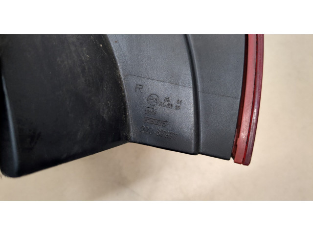 Задний фонарь 8330A278