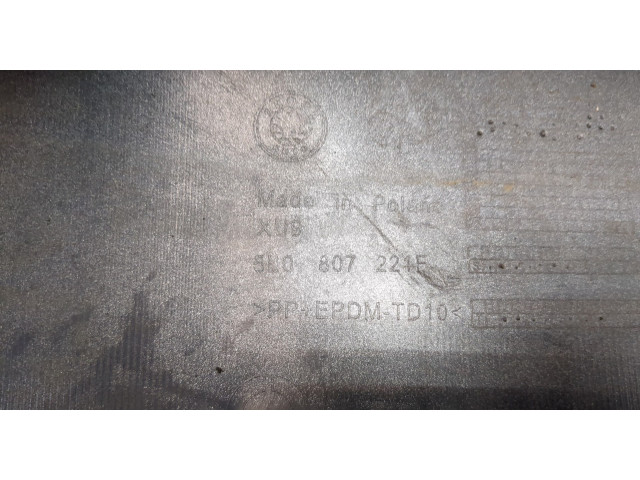 Бампер  Skoda Yeti 2009-2018 передний   5L0807221H, 5L0807061A