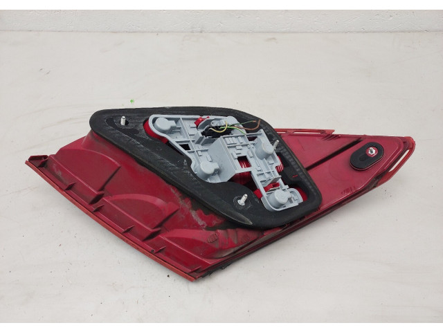 Задний фонарь        Mercedes C W204 2007-2013 