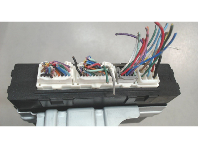 Блок комфорта Mazda 3 (BL) 2009-2013 BBM2675DZG