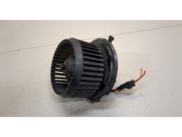 Моторчик печки Alfa Romeo GT 52492007 52492007