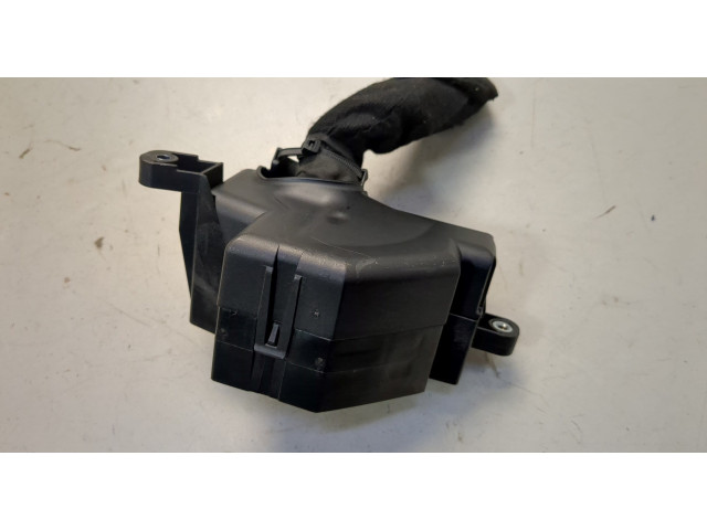 Блок предохранителей  Volkswagen Passat 6 2005-2010         