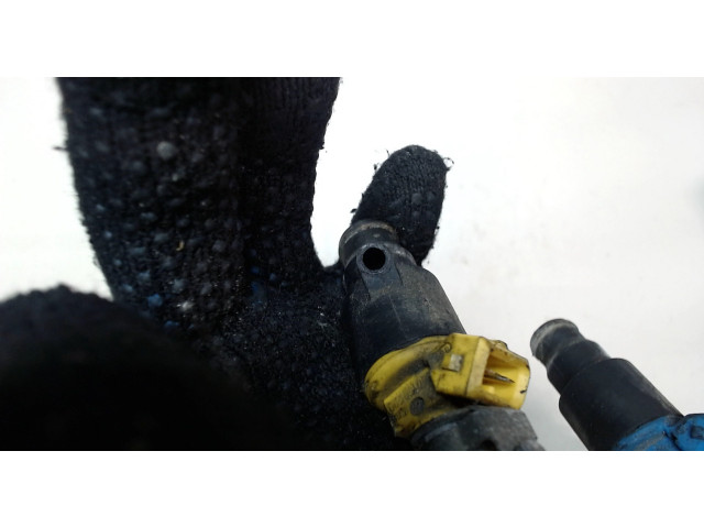 Форсунка топливная  KIA Sportage 1994-2004    0K01B13250, 0K01B13260, 0K01A13150A     