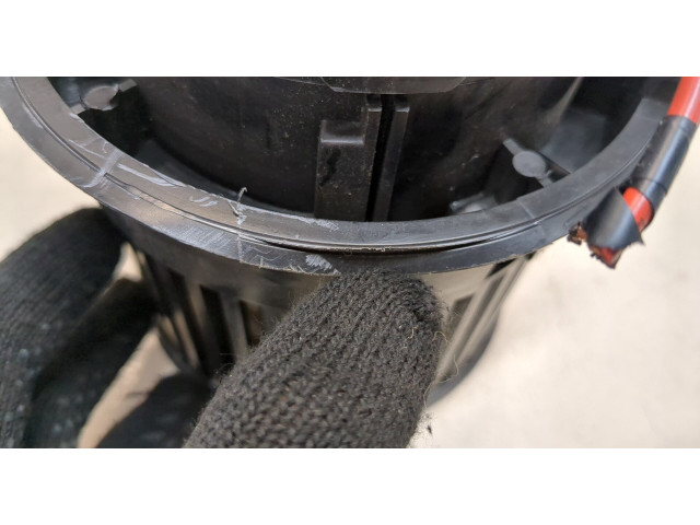 Моторчик печки Peugeot 2008 2013-2016